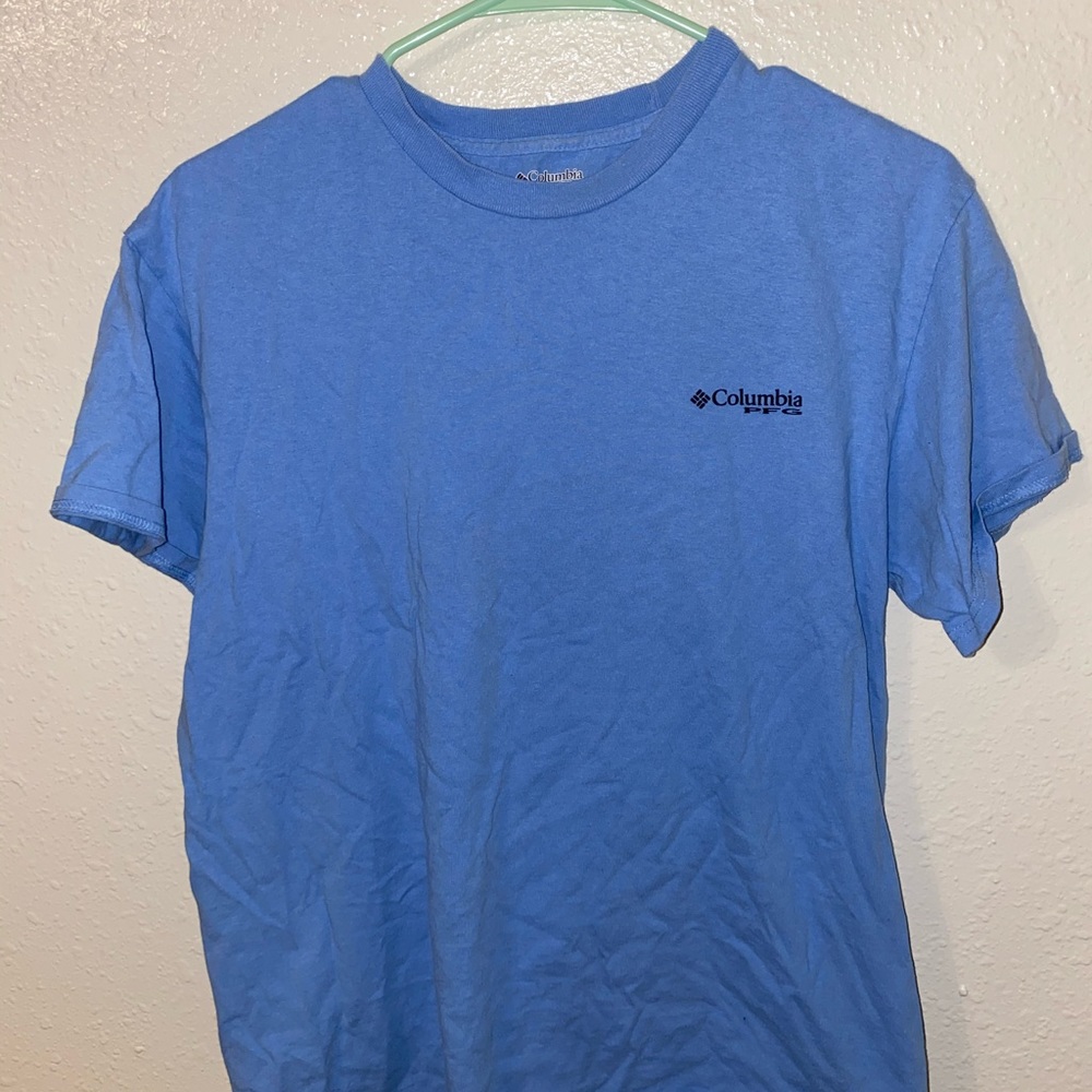 columbia t shirt
